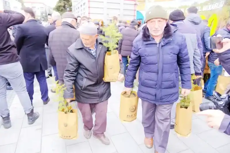 Her Fidan Bir Umut: Yozgat’ta 30 Bin Fidan Dağıtıldı! 2