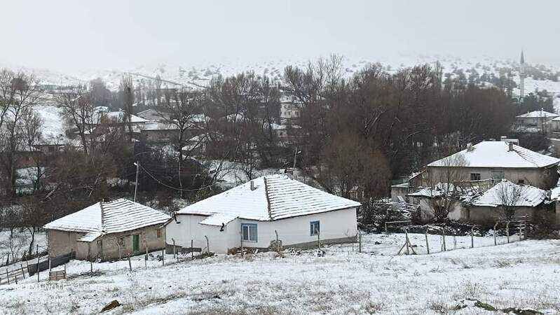 Yozgat’ta Nisan Ayında Kar Sürprizi! 5