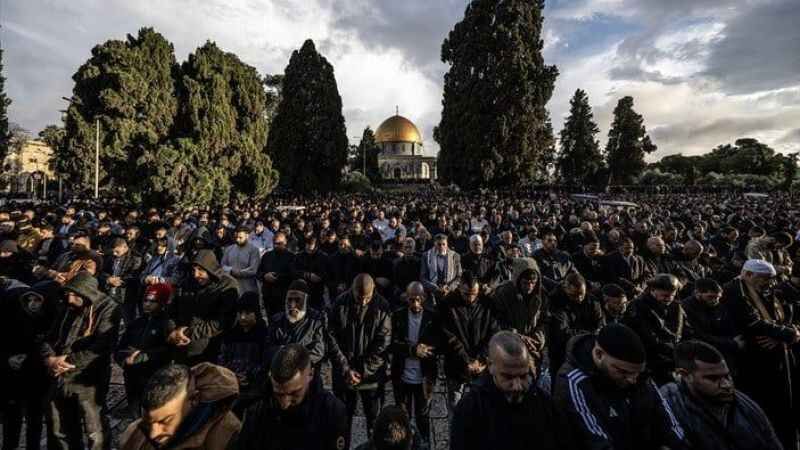 Mescid-i Aksa'da 60 Bin Müslüman Bayram Namazı Kıldı 9