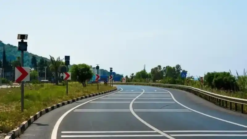 Yozgat'a Akıllı Yol Yatırımı: Kazaları Önleyecek Teknolojiler Geliyor! 4