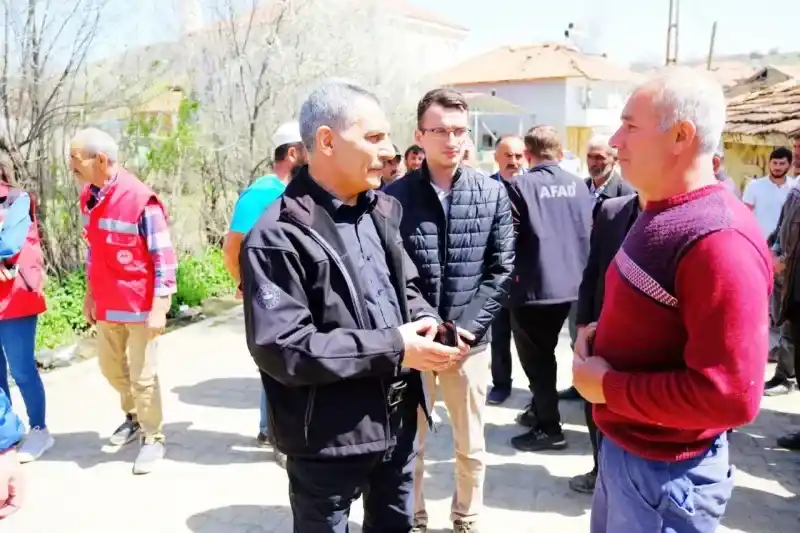 Yozgat’ta Deprem! Ciddi Hasarlar Oluştu… 3