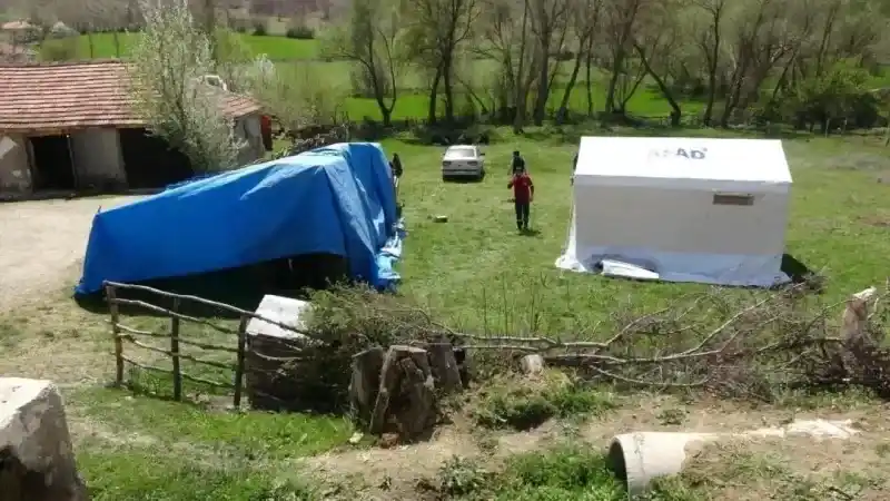Yozgat Valisi ve Sahadaki Kahramanlar! Tokat Depreminden Sonra Neler Yaşandı? 2