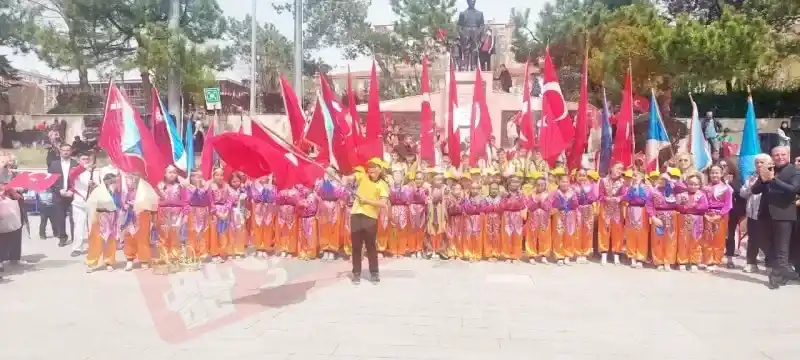 Yozgat’ta 23 Nisan Coşkusu: Gününüz Kutlu Olsun Çocuklar! 12