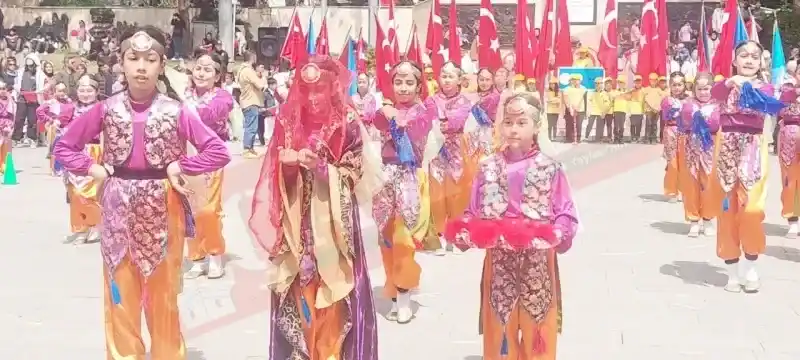 Yozgat’ta 23 Nisan Coşkusu: Gününüz Kutlu Olsun Çocuklar! 3