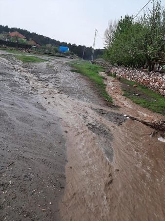 Yahyasaray Köyü’nde Yağmurun Yol Açtığı Sel 6