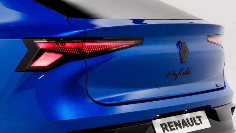Renault Rafale, Coupe SUV Modeliyle Geliyor! İşte Fiyatı ve Teknik Özellikleri 11