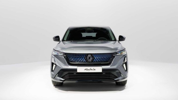 Renault Rafale, Coupe SUV Modeliyle Geliyor! İşte Fiyatı ve Teknik Özellikleri 16