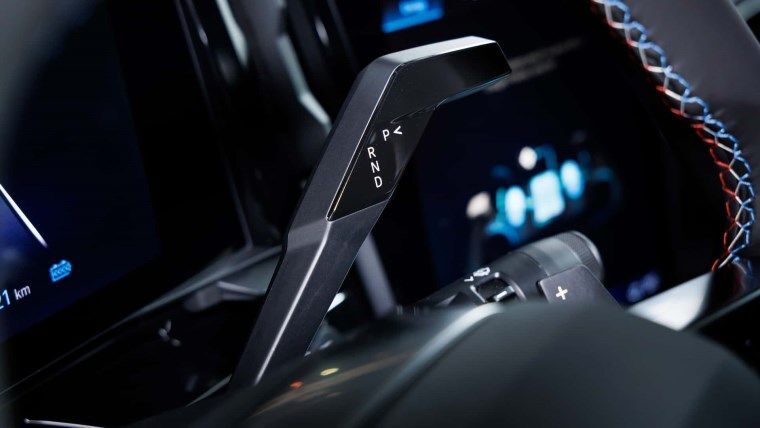 Renault Rafale, Coupe SUV Modeliyle Geliyor! İşte Fiyatı ve Teknik Özellikleri 24