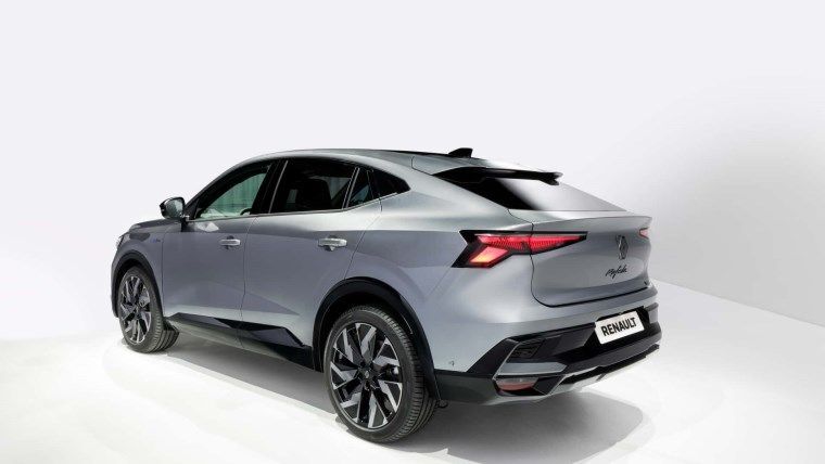 Renault Rafale, Coupe SUV Modeliyle Geliyor! İşte Fiyatı ve Teknik Özellikleri 4