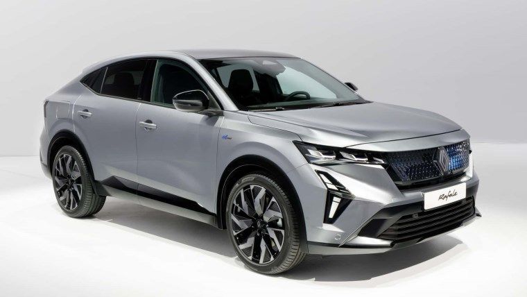 Renault Rafale, Coupe SUV Modeliyle Geliyor! İşte Fiyatı ve Teknik Özellikleri 8
