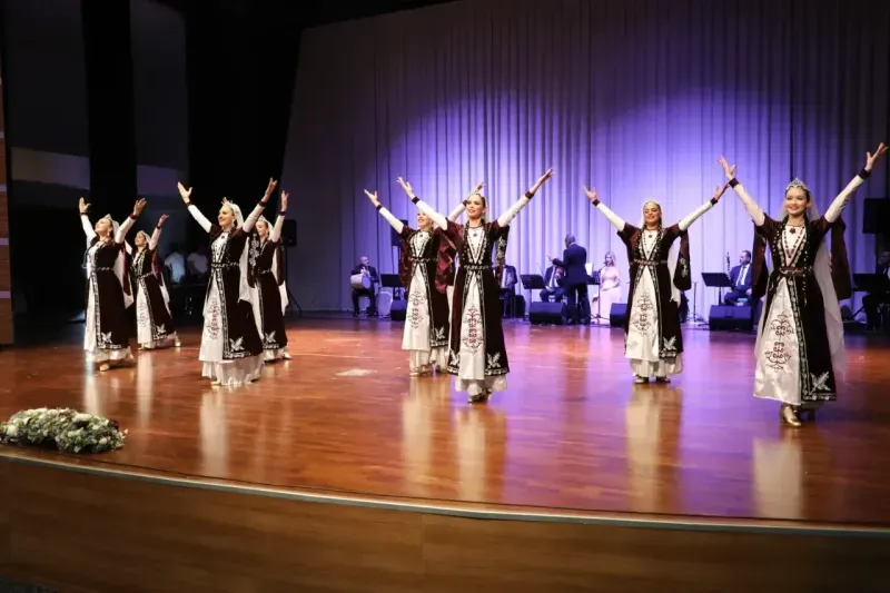 Bozok’ta Bahar Rüzgarı: 14. Bahar Şenlikleri İle Renkli Günler! 10