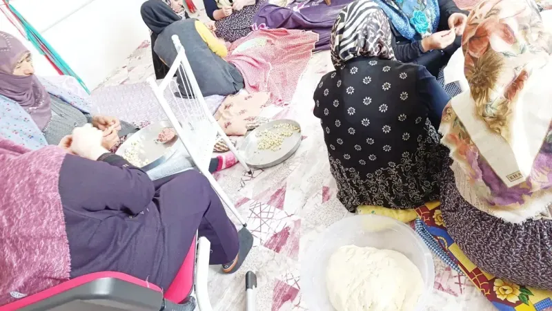 Yozgat’ın Sarıkaya İlçesinde Kadınlardan Seferberlik: Anadolu'nun Eli Kınalı Anneleri İşbaşında 2