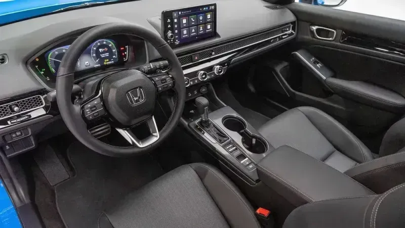 2025 Honda Civic Hybrid İle Tanışın! Şıklık, Ekonomi ve Performansın Yeni Adı 4