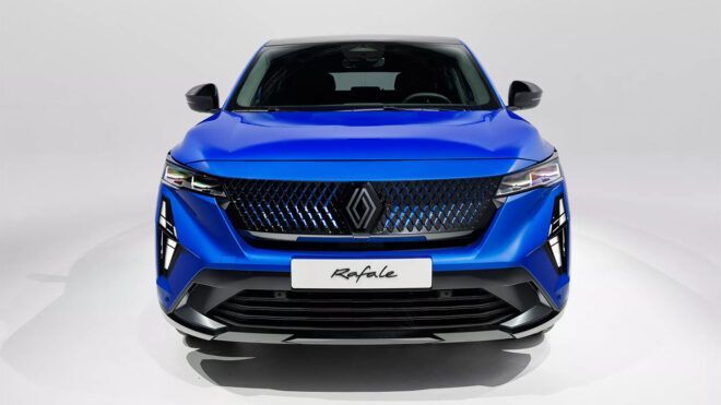 Renault Rafale: Bu D-SUV ile Gözlerinizi Alamayacaksınız! Yeni Tasarımı ve Özellikleriyle Büyülüyor! 8