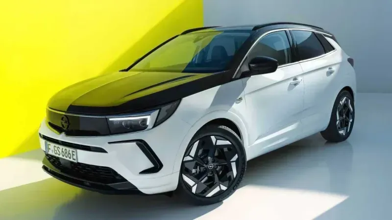 Opel’den Şok İndirim! Haziran Ayına Özel Güncel Fiyat Listesi Açıklandı 6