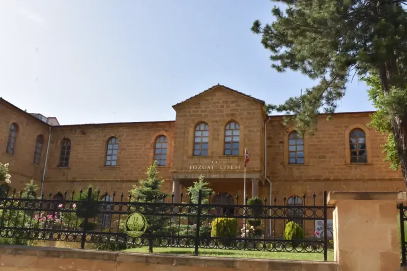 Yozgat'ın Altın Renkli Mektebi: Yozgat Lisesi! 3