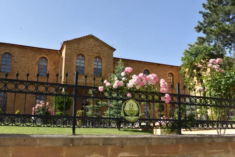 Yozgat'ın Altın Renkli Mektebi: Yozgat Lisesi! 4