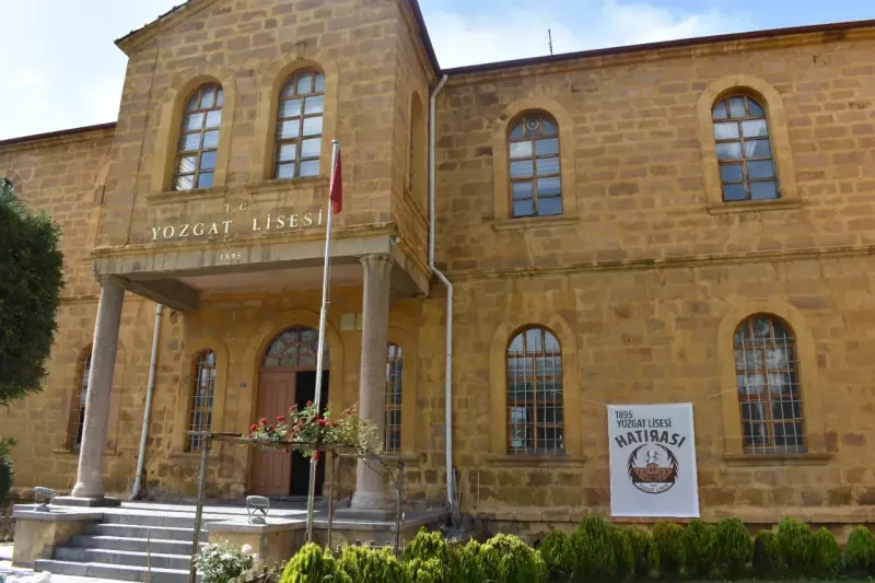 Yozgat'ın Altın Renkli Mektebi: Yozgat Lisesi! 8