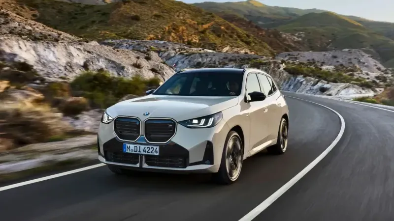 2025 Model BMW X3: Hayran Kalacağınız Tasarımı ve Özellikleriyle Tanıtıldı 4