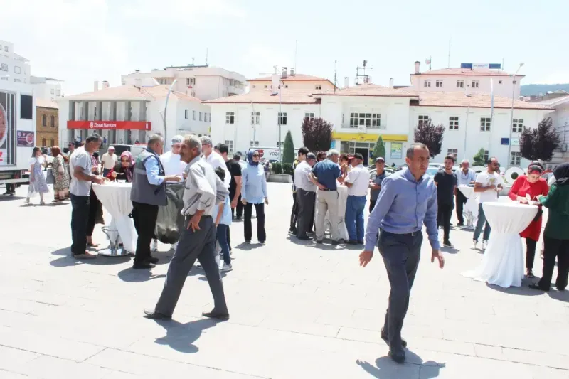 Yozgat’ta Birlik ve Kardeşlik Rüzgarı: Aşure İkramı 3