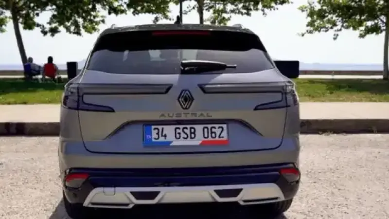 Renault Austral: Yeni Nesil SUV'nin Detaylı İncelemesi 4