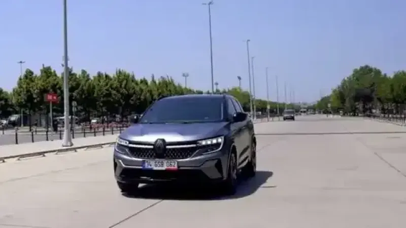 Renault Austral: Yeni Nesil SUV'nin Detaylı İncelemesi 6