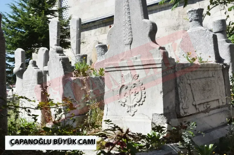 Yozgat Camilerinde Asırlık Mezarlar: Tarihin Sessiz Tanıkları! 2