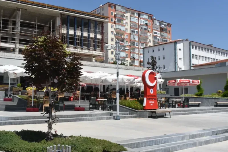 Yozgat'ta hilalin gölgesinde er meydanı: Randevuların ikinci adresi o meydan oldu 7