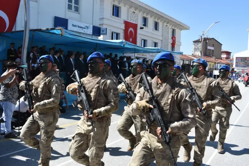 Yozgat’ta Zafer Bayramı’na Özel Gösteriler! Büyük Alkış Aldı! 7