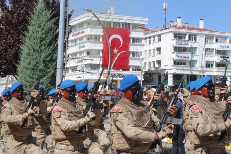 Yozgat’ta Zafer Bayramı’na Özel Gösteriler! Büyük Alkış Aldı! 8