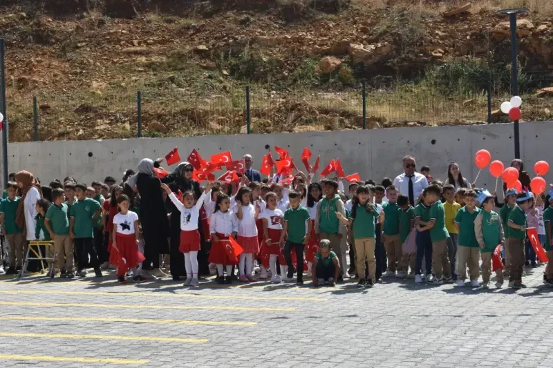 Yozgat’ta 65 Bin Öğrenci İçin Ders Zili Çaldı: Okullarda Coşku Başladı! 11
