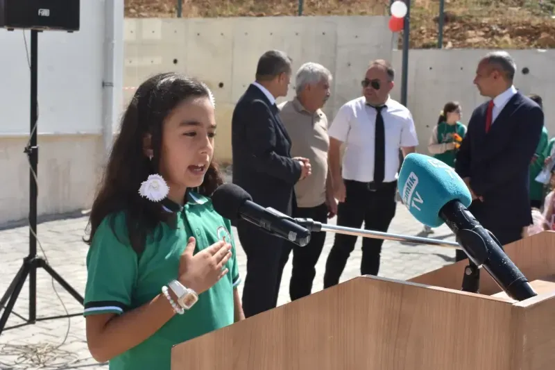 Yozgat’ta 65 Bin Öğrenci İçin Ders Zili Çaldı: Okullarda Coşku Başladı! 6