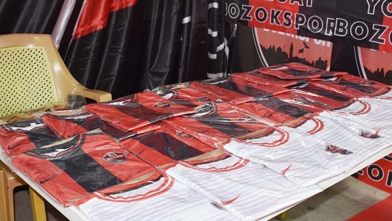 Yozgat’ta Tarım Fuarı’nın Kırmızı-Siyah Renkleri: Bozokspor! 1