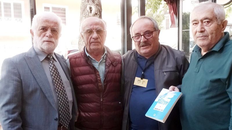 Yozgatlı yazarı Ankara’da yalnız bırakmadılar! Her imza bir edebiyat… 2