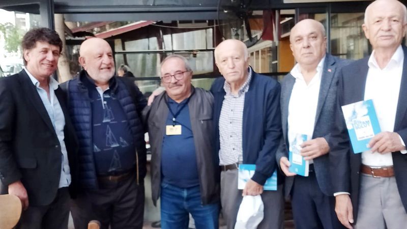 Yozgatlı yazarı Ankara’da yalnız bırakmadılar! Her imza bir edebiyat… 3
