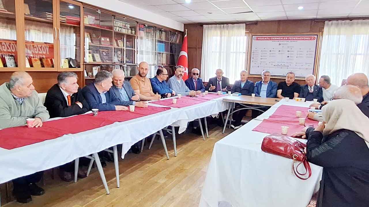 Sorgunlular Kahvaltıda Buluştu: Kitaplar, Sohbetler ve Yozgatlılık! 3