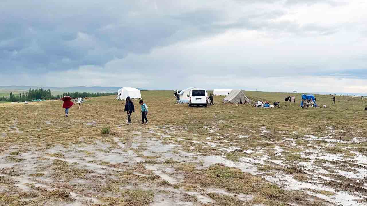 Yozgat ve 6 İlçesinde Sel ve Dolu Felaketi: Tarım Arazileri Zarar Gördü 10