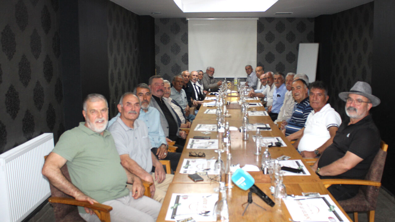 Yozgat Ticaret Lisesi 1980 Mezunları 45 Yıl Sonra Buluştular 6