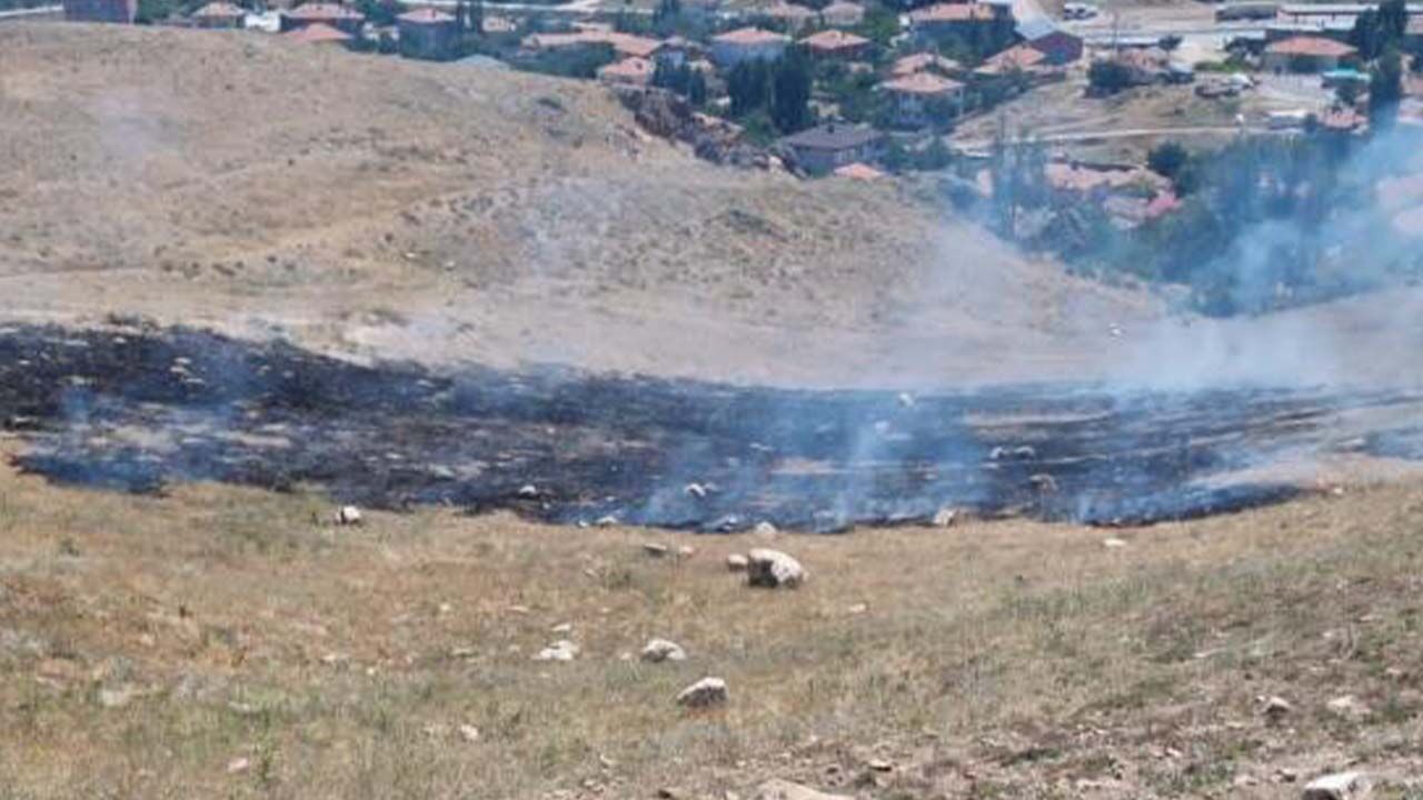 Yozgat’ta Mahalleler Alev Alev! 3 Noktada Yangın Alarmı! 4