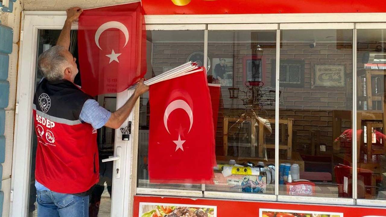 Yiğitler Şehri Yozgat Kırmızıya Büründü 4