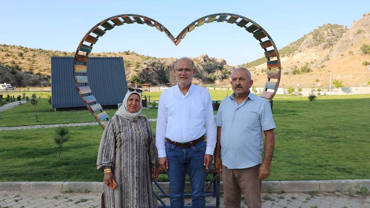 Çekerek’in Gülen Başkanı: Çocuklarla Bakın Ne Yaptı? 3