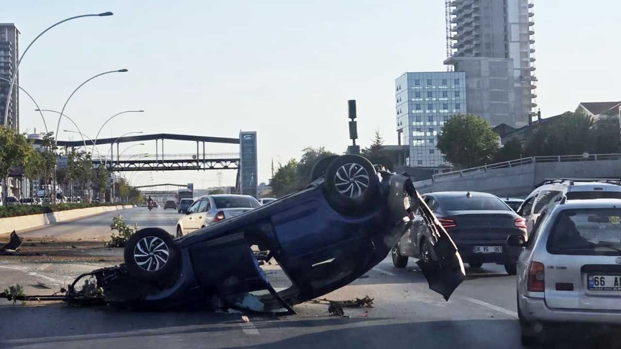 Ankara Eskişehir Yolu’nda trafik kazası: Araçlar Takla Attı Trafik Felç Oldu 4