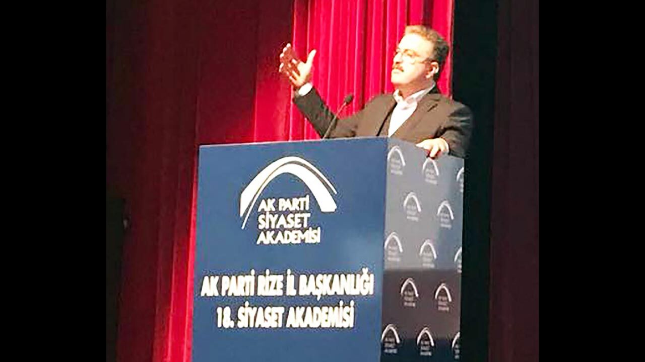 Türkiye’de siyaset ders veren Yozgatlı: Cumhurbaşkanı o gün fikri nasıl kabul etti? 11