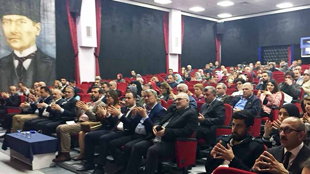 Türkiye’de siyaset ders veren Yozgatlı: Cumhurbaşkanı o gün fikri nasıl kabul etti? 13