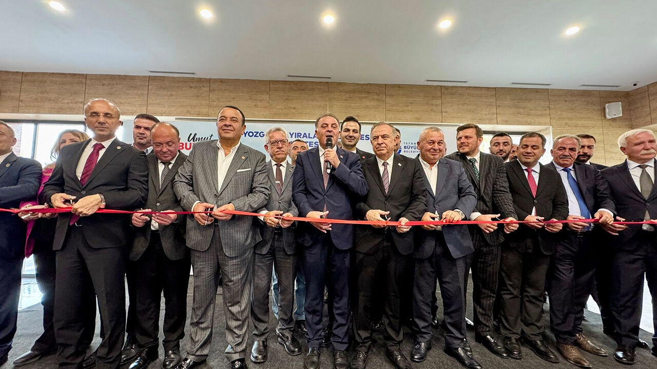 Ankara’daki Yozgatlı vekil memleketinde hasret giderdi: 4