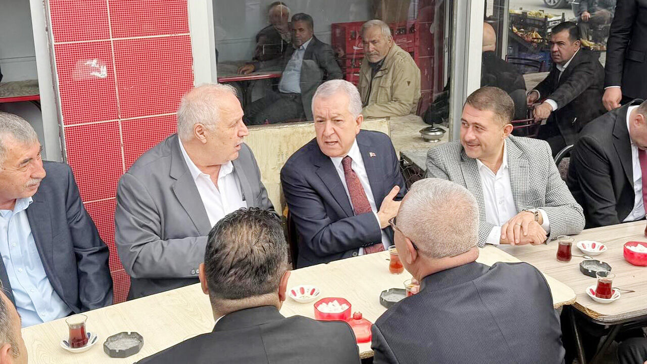 MHP Genel Başkan Yardımcısı Sadir Durmaz Baba ocağında! 9