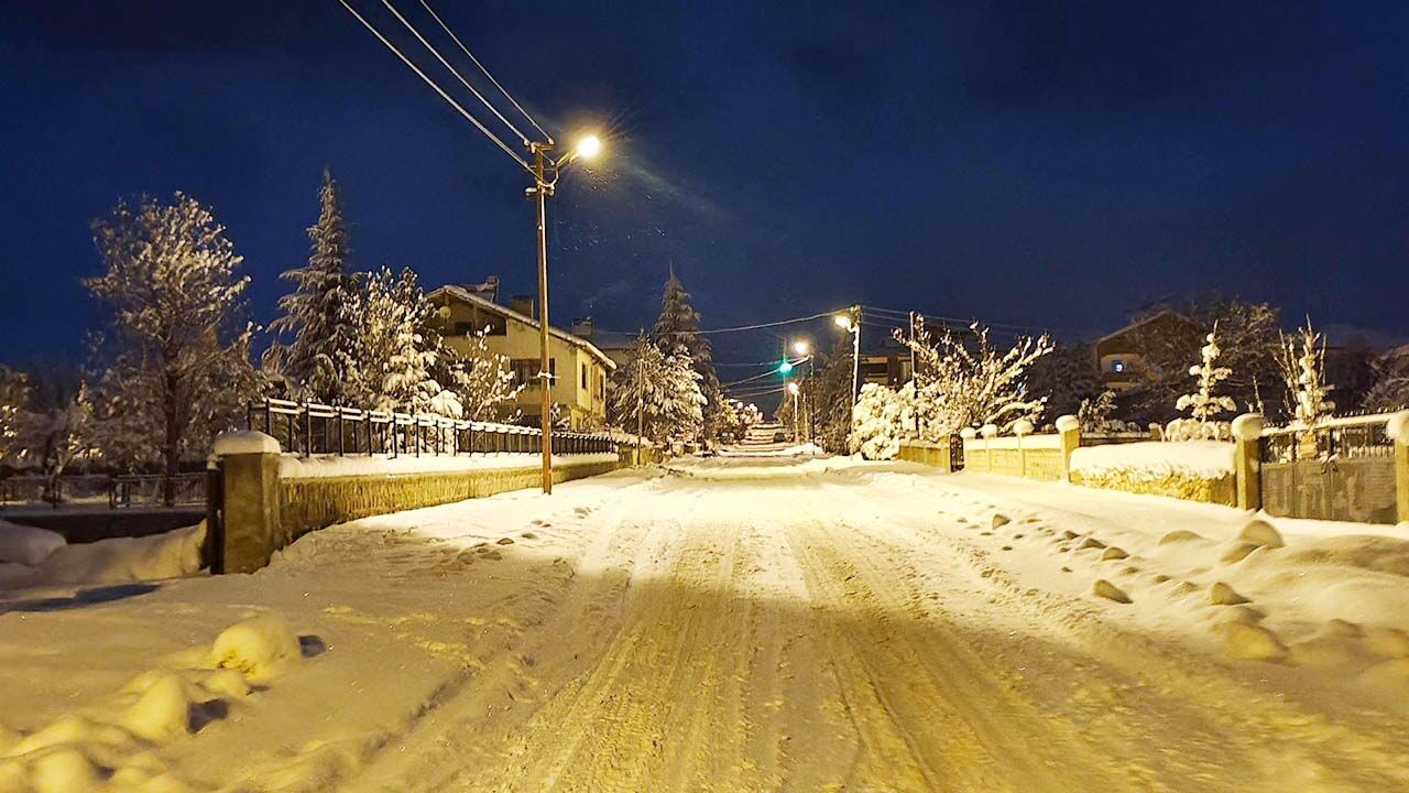 Yozgat Çayıralan’da Kartpostallık Kış Manzaraları 6