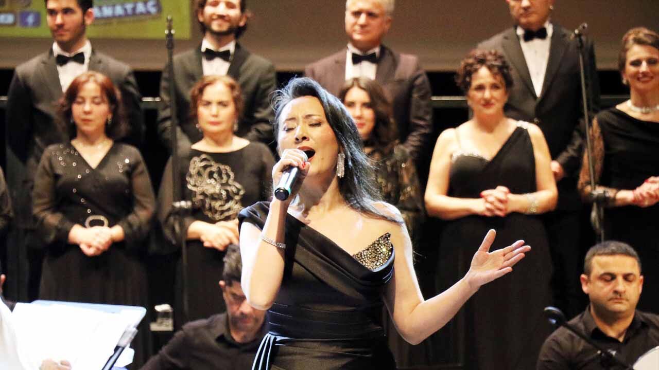 Gebze Teknik Üniversitesi’nde Selami Şahin Gecesi: TSM Korosu’ndan “Elveda Diyemem Ki” Finali 5
