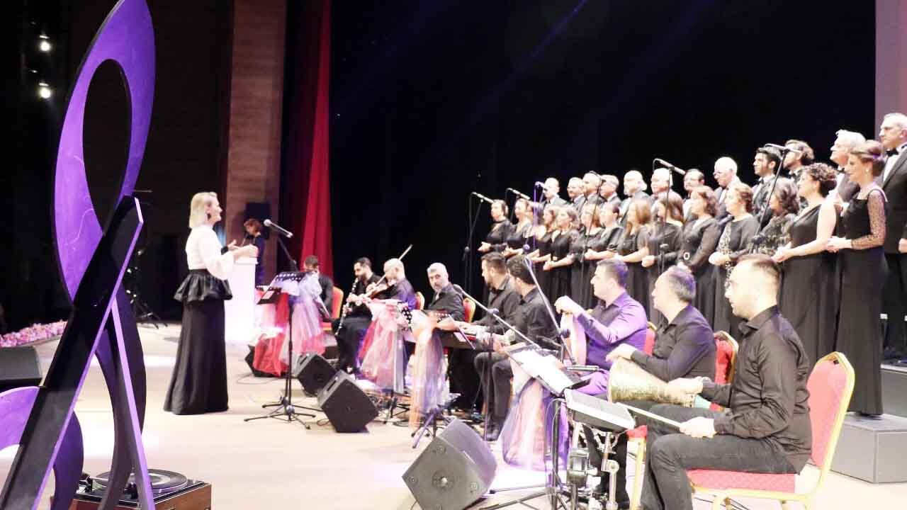 Gebze Teknik Üniversitesi’nde Selami Şahin Gecesi: TSM Korosu’ndan “Elveda Diyemem Ki” Finali 2