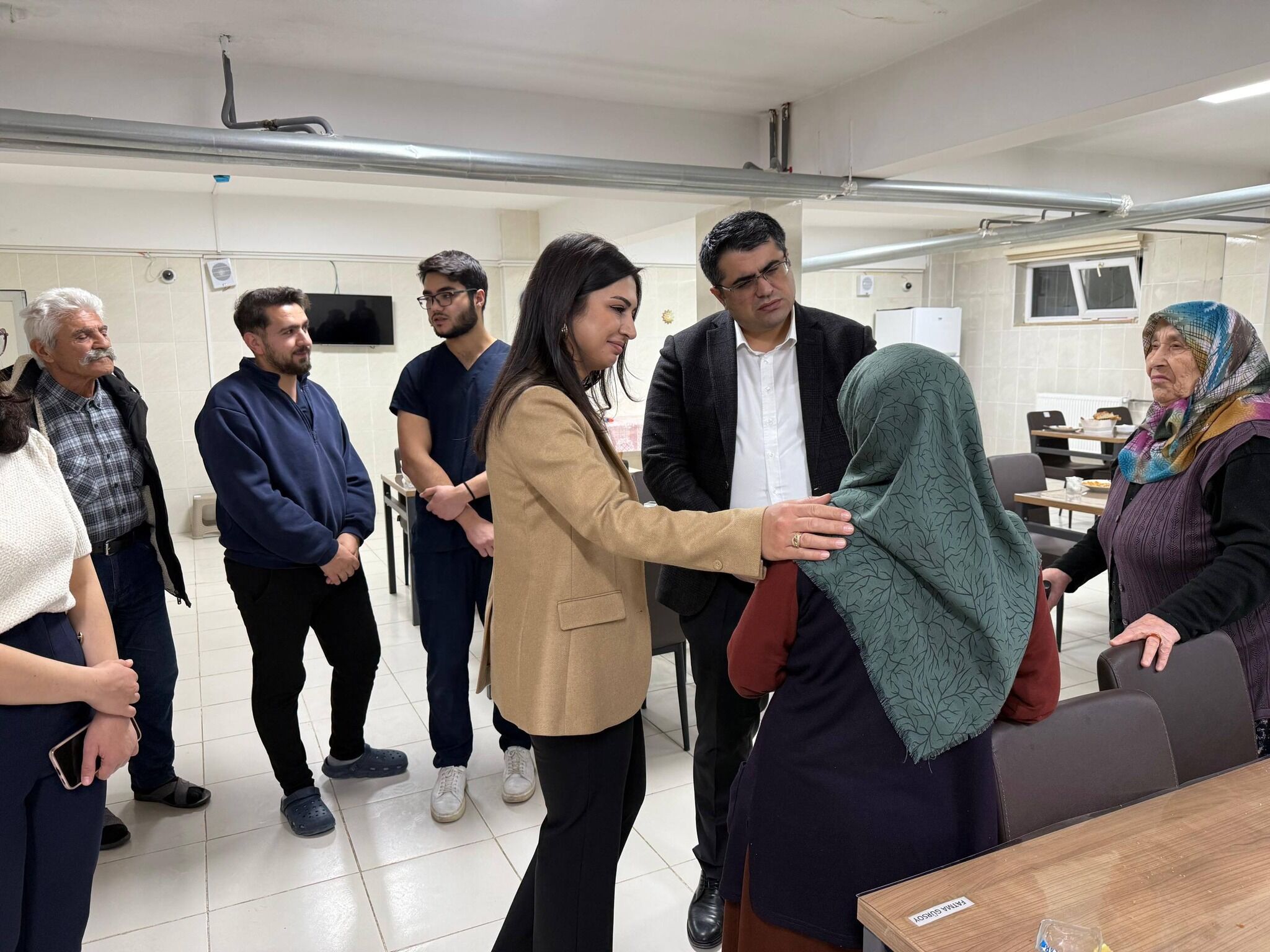 Akdağmadeni Kaymakamı Cafer Kaymakçı Huzurevinde Büyüklerle İftar Sofrasında Buluştu 5